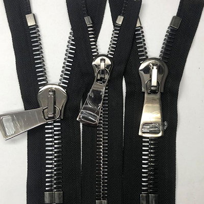 What are the uses of waterproof zippers and how to choose the right zipper for yourself